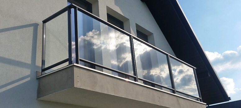 Glass Baluster Railing